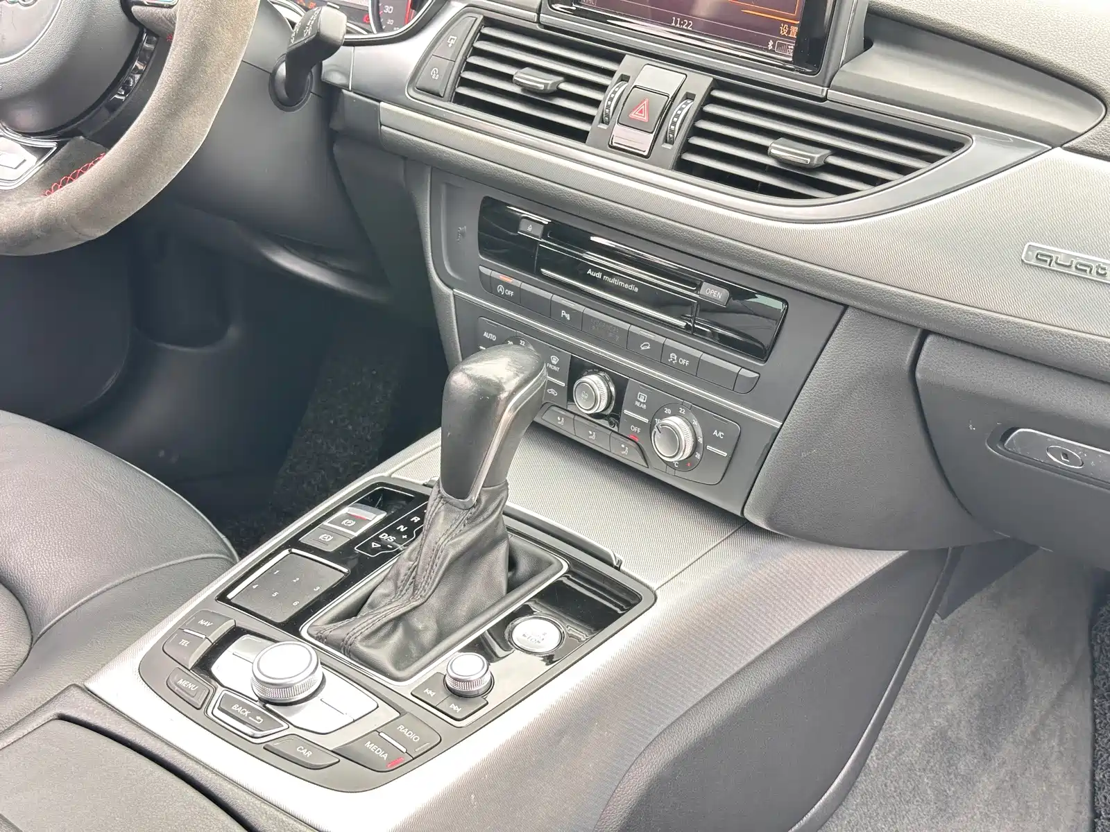 Фото 20 - Audi A6 (Import)
