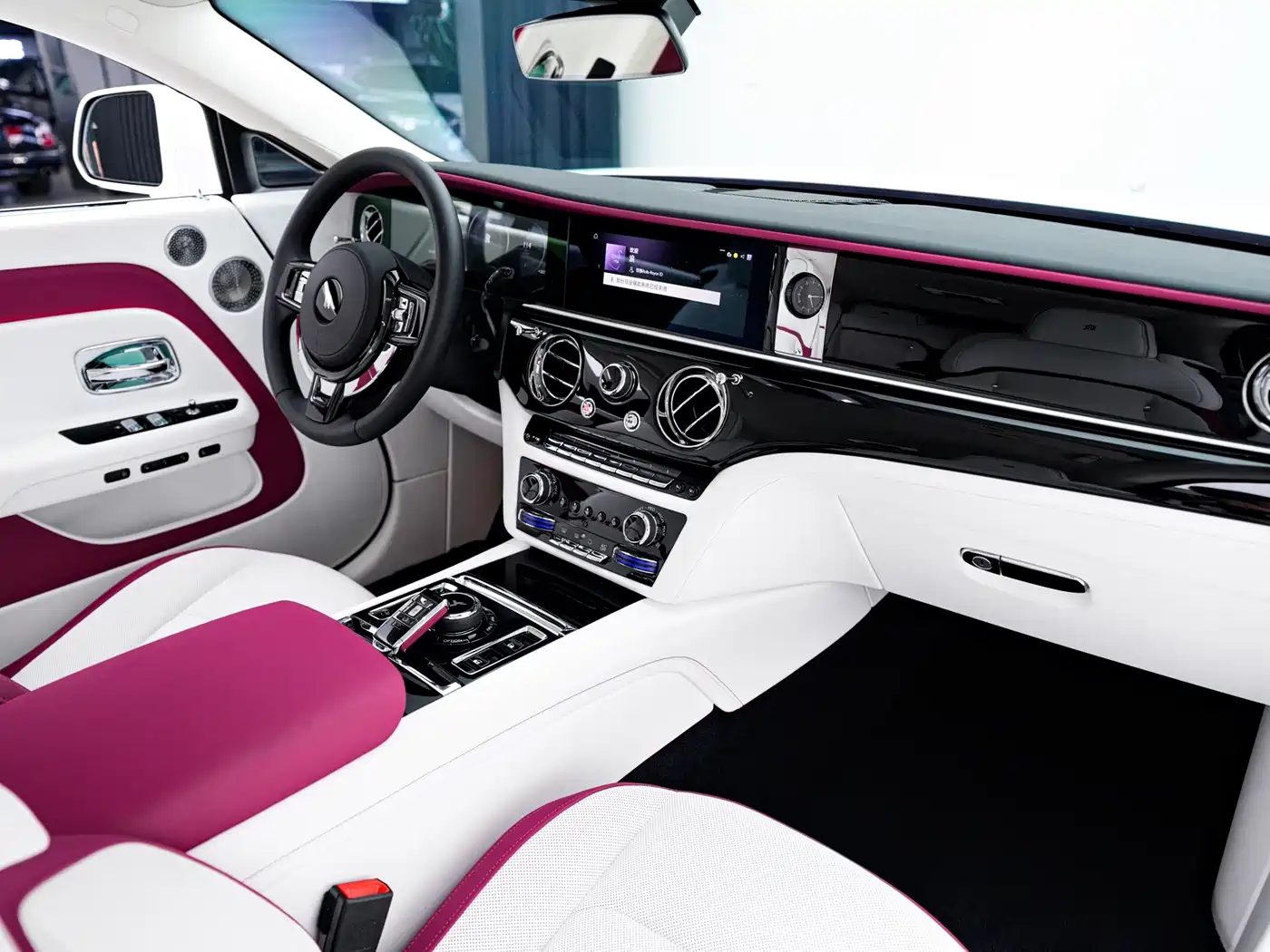 ROLLS-ROYCE CHTHONIC