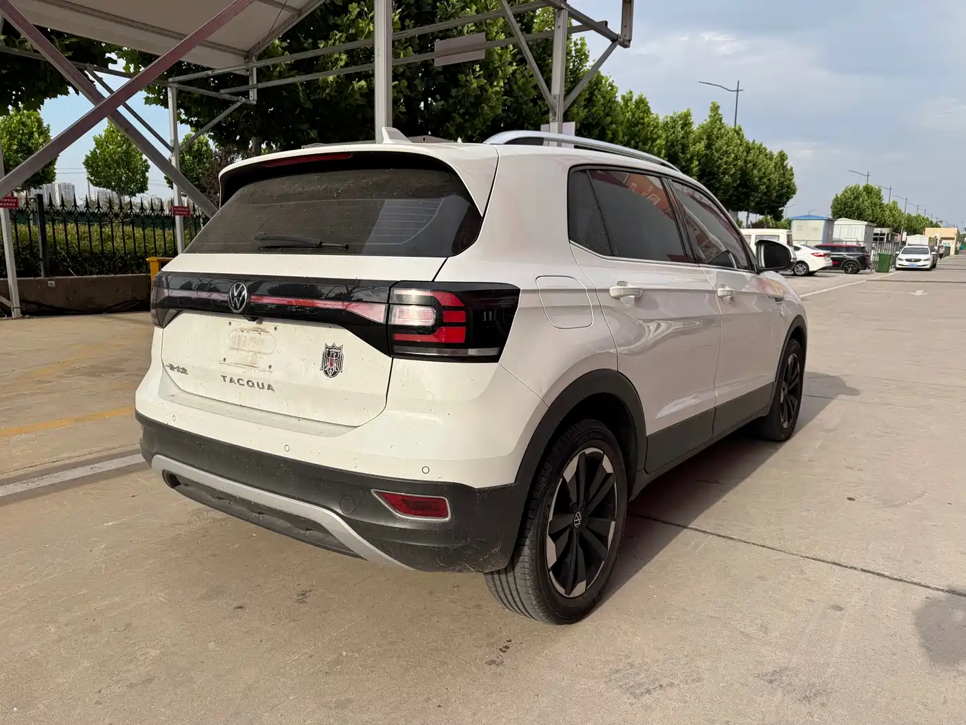 Volkswagen Tanying 2021 1.5L Automatic Smart Connect Edition фото 4