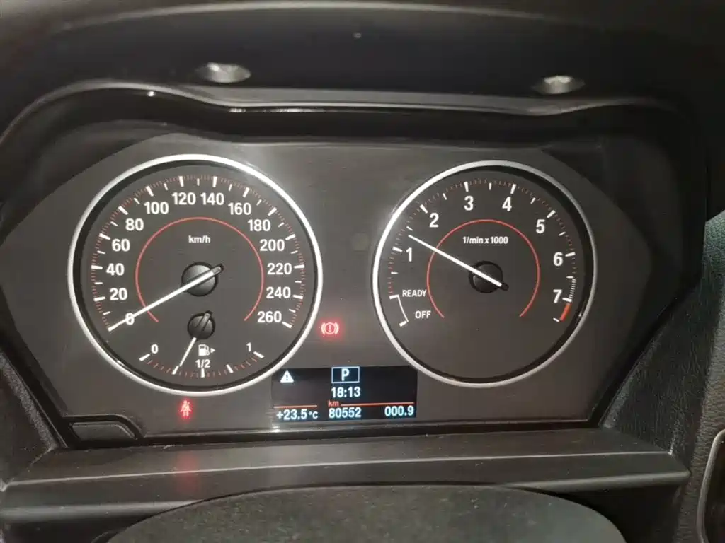 BMW 1 Series (Import) 2013 Facelift 118i Sport Model фото 12