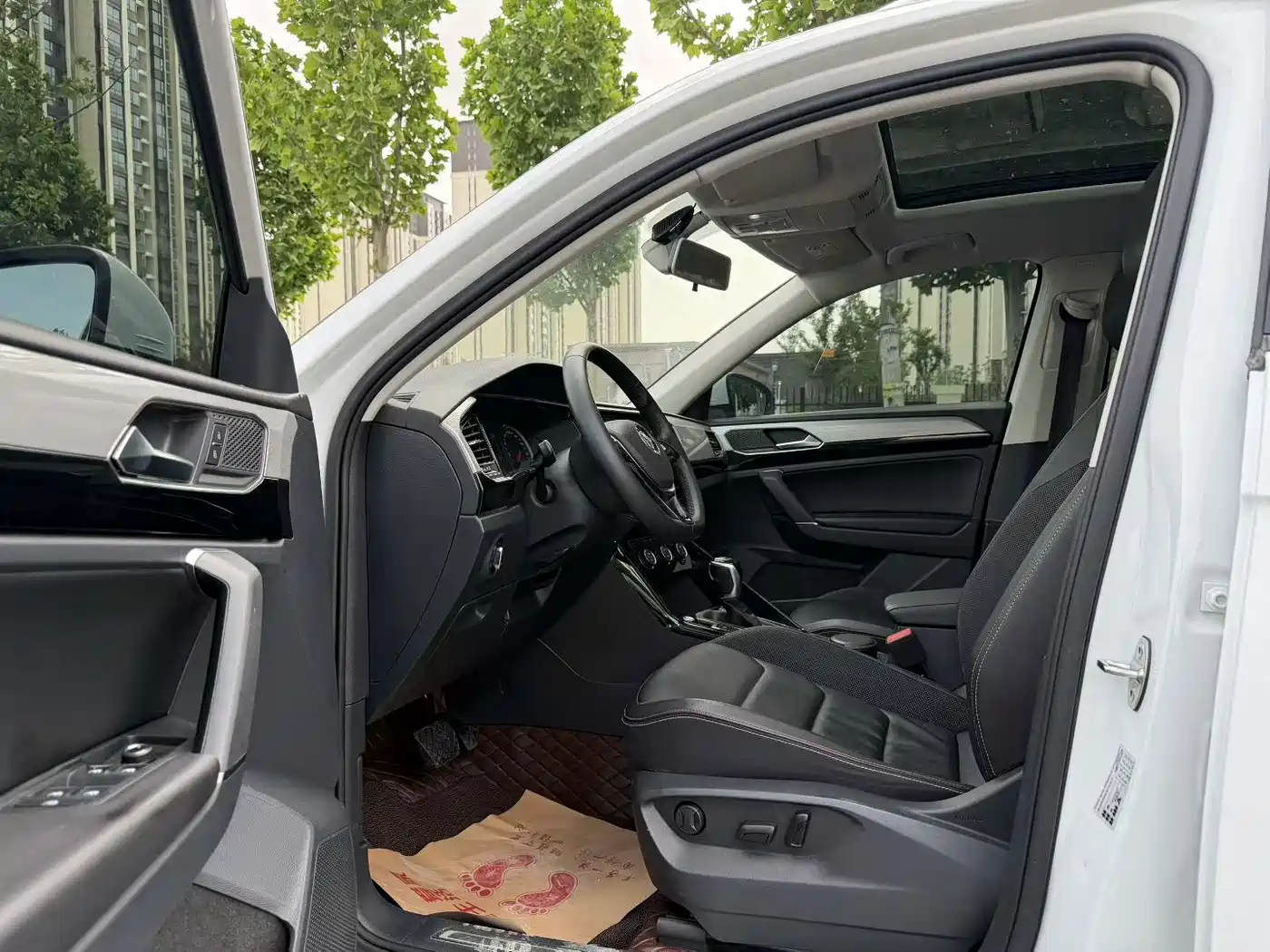 Volkswagen Tayron 2019 330TSI 2WD Luxury China VI фото 6