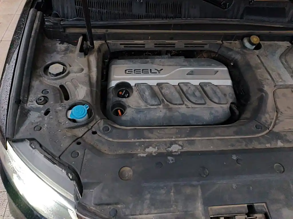 Фото 21 - Geely Atlas