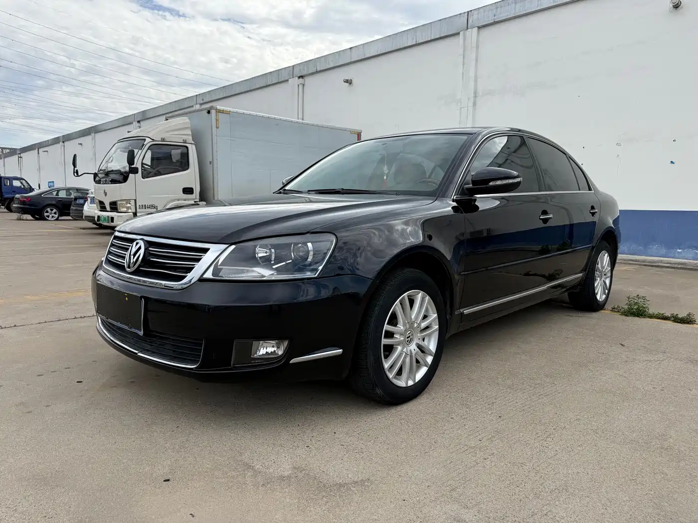 Volkswagen Passat Lingyu 2011 1.8T Manual Premium