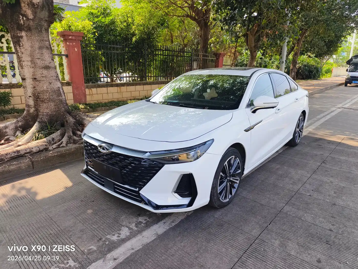 CHERY ARRIZO 8