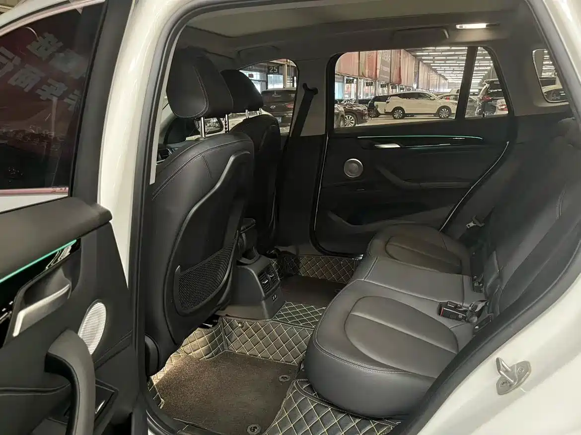 BMW X1 2021 sDrive20Li Exclusive фото 6
