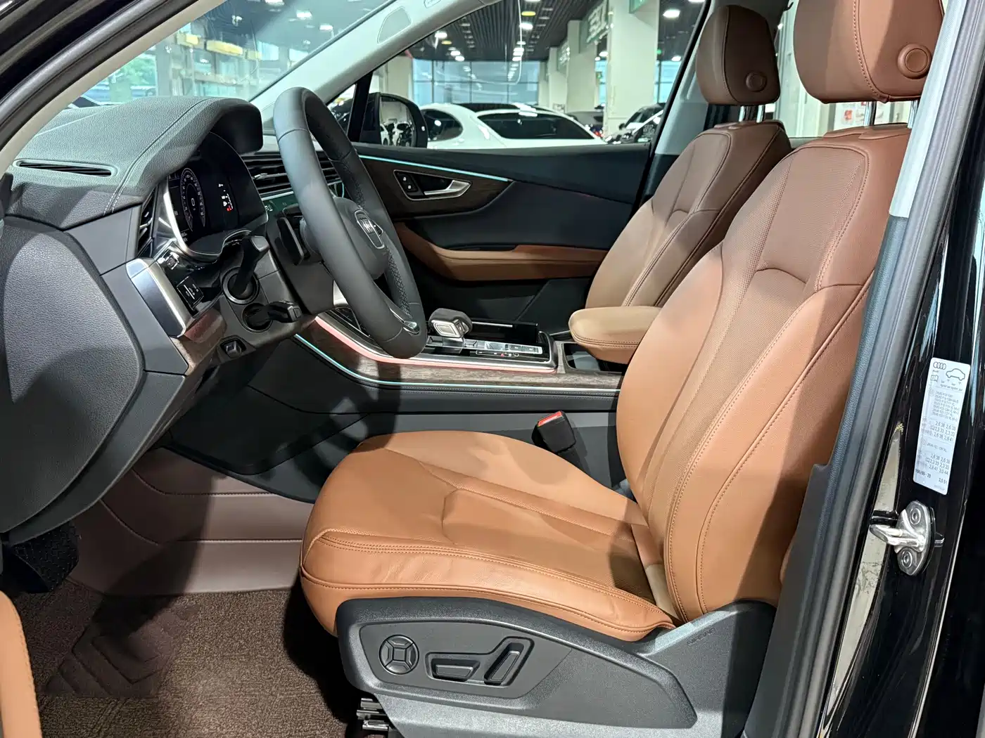 Audi Q7 2023 55 TFSI quattro S line Sport фото 4