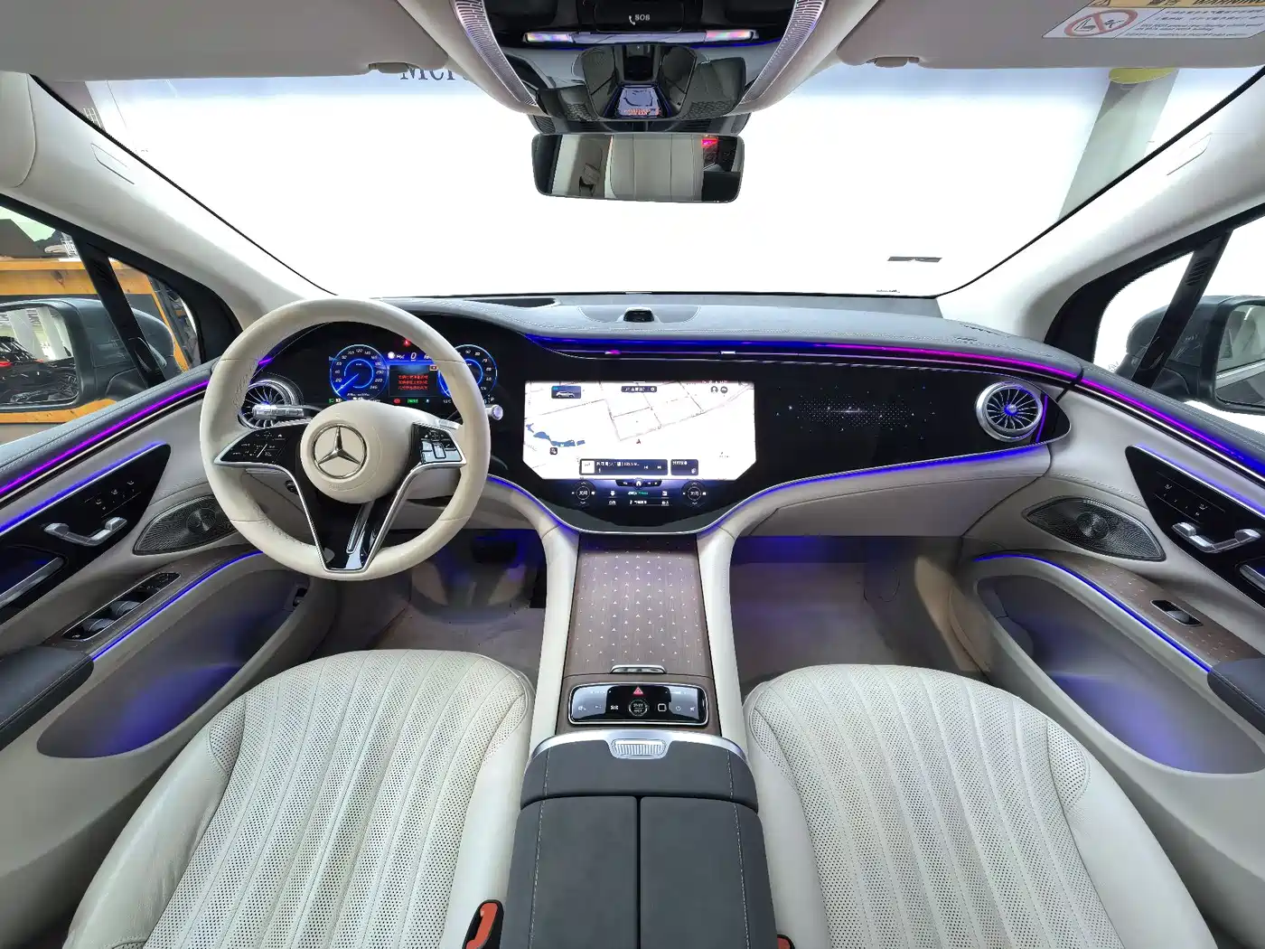 MERCEDES-BENZ EQS SUV