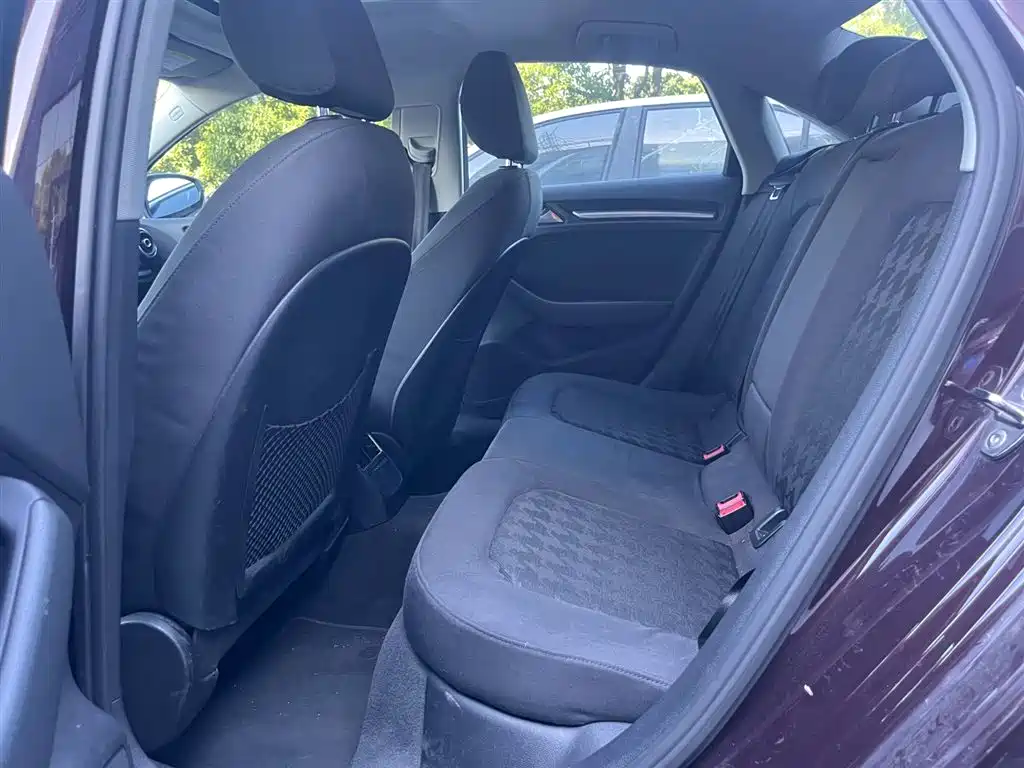 Audi A3 2014 Limousine 35 TFSI Auto Trend фото 7