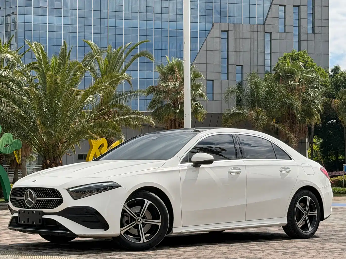 Mercedes-Benz A-Class 2024 Facelift A 200 L Fashion