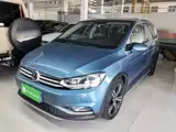 Photo 1 - Volkswagen Touran
