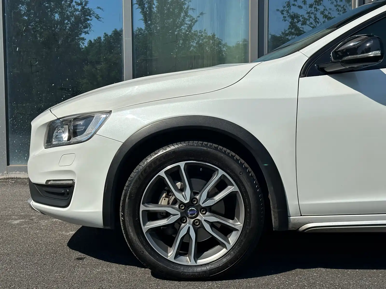 Фото 6 - Volvo V60
