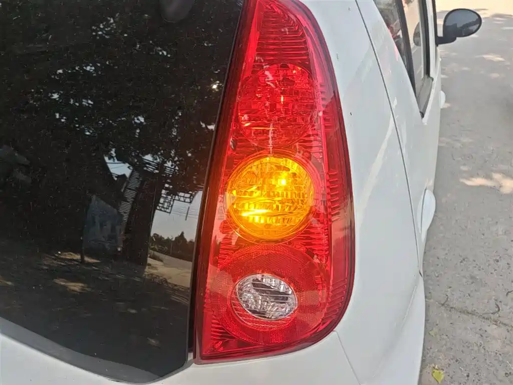 BYD e1 2020 Smart Comfort фото 8