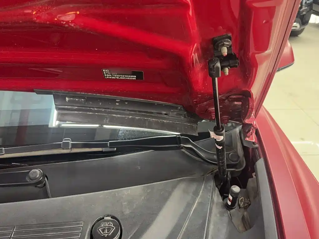 Фото 7 - Tesla Model 3