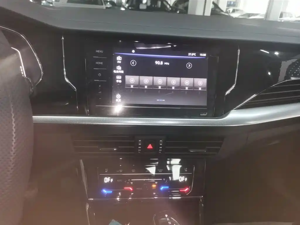 Volkswagen Passat 2024 Model 380TSI Starlight Elite фото 13
