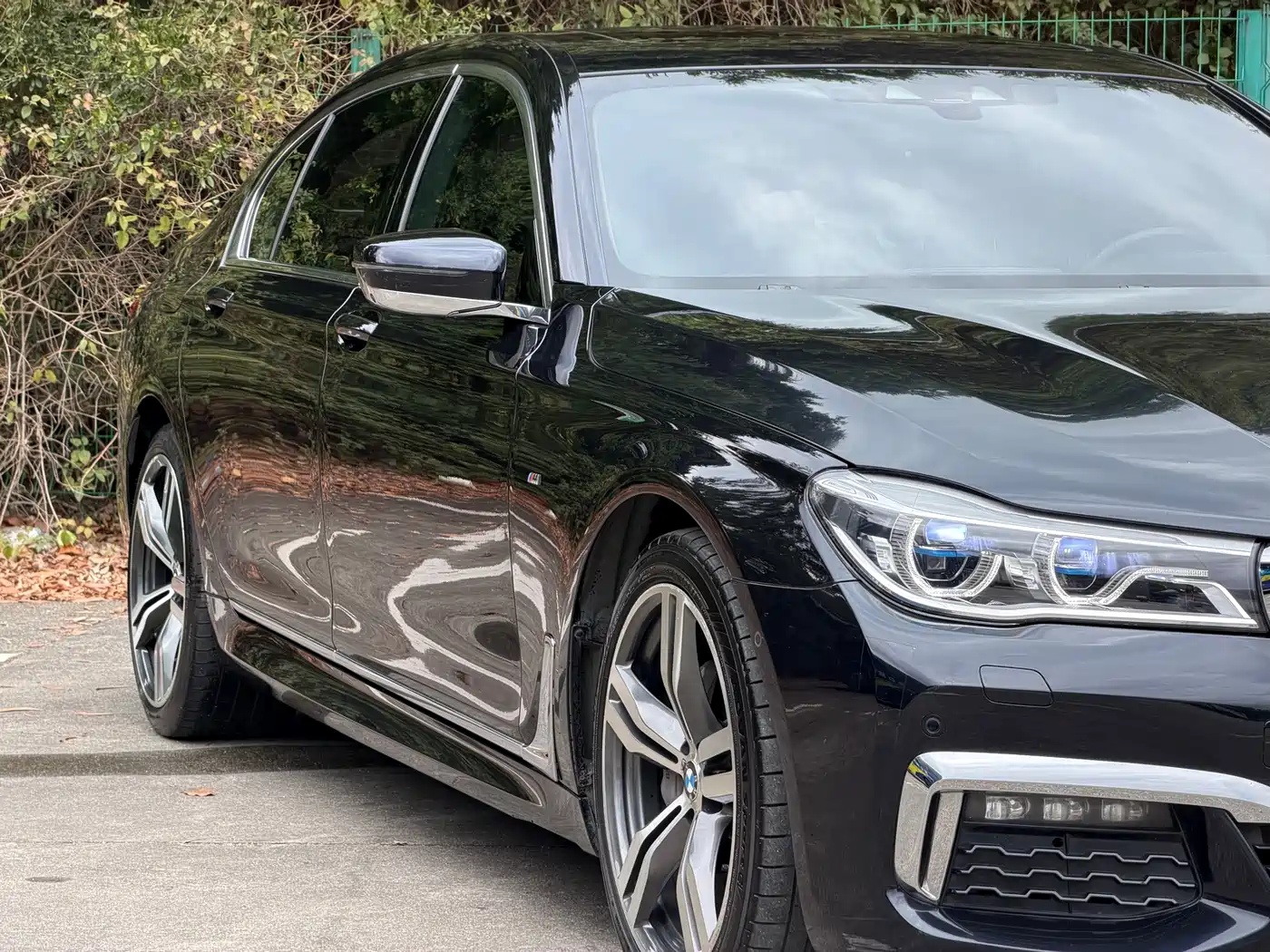 BMW 7 Series 2018 740Li xDrive Premium Type M Sport Package фото 6