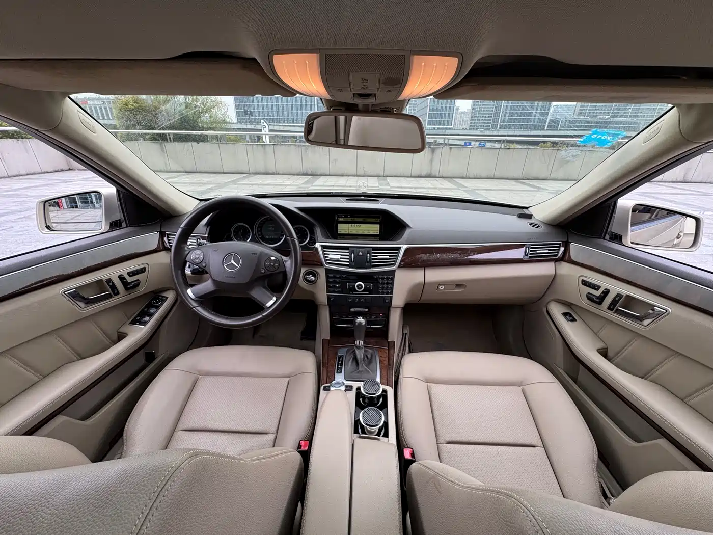 Mercedes-Benz E-Class 2011 E 200 L CGI Elegance фото 9