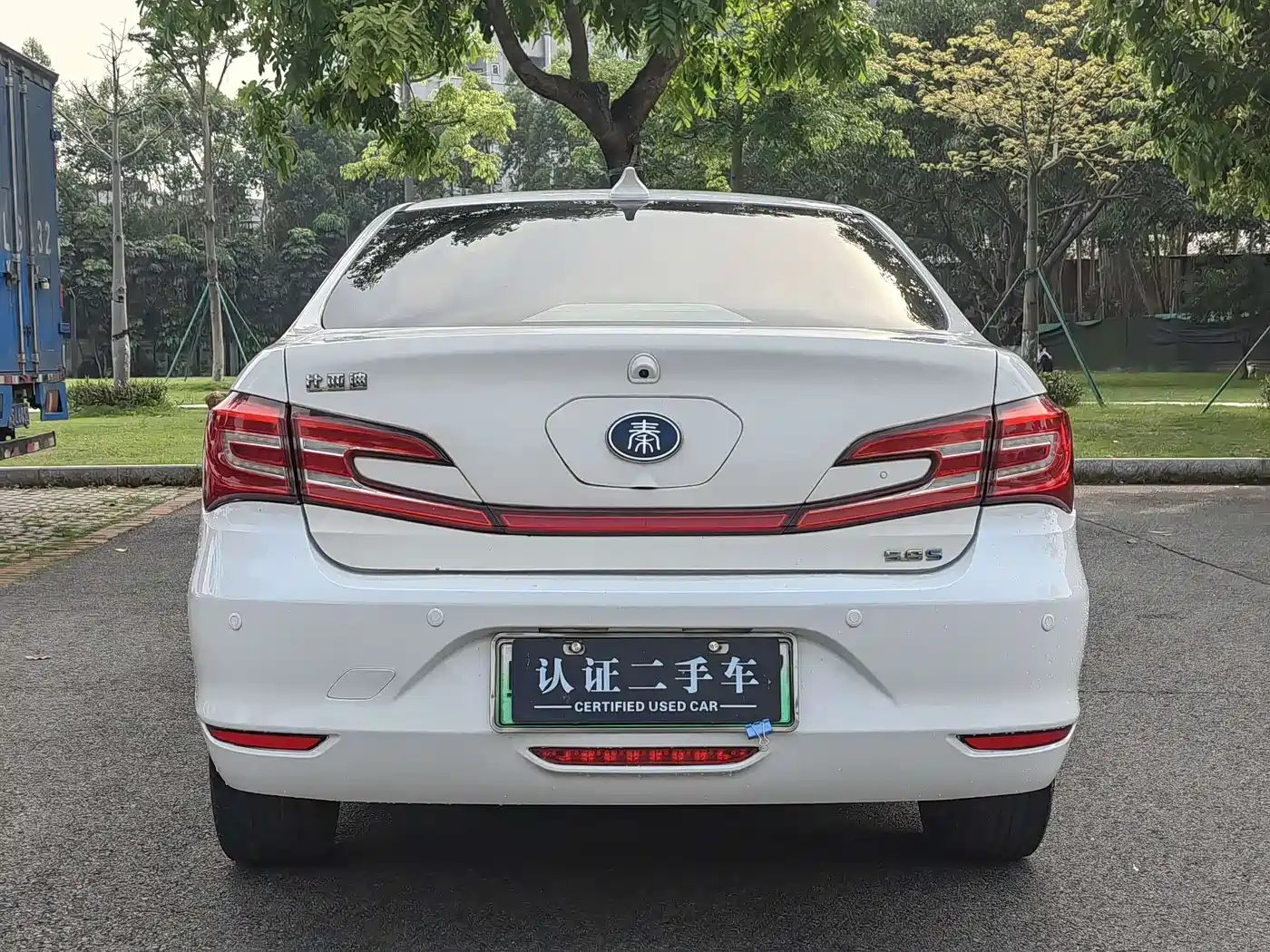 BYD Qin New Energy 2017 1.5T Premium Model фото 5