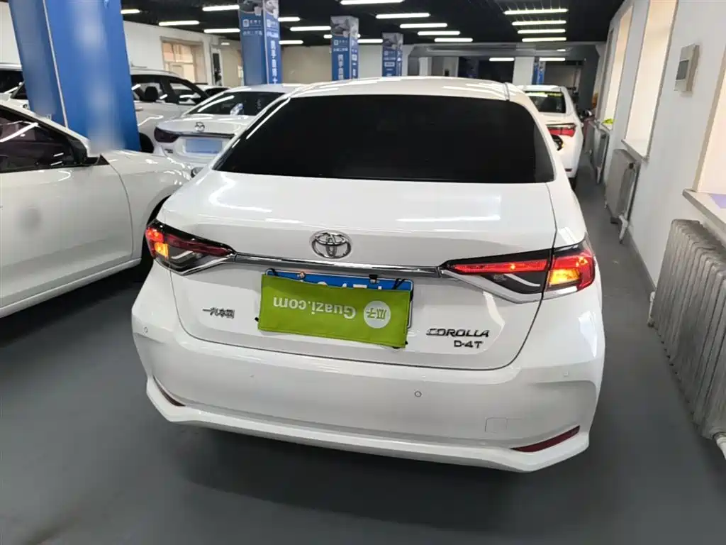 Toyota Corolla 2021 1.2T S-CVT Pioneer Edition фото 6