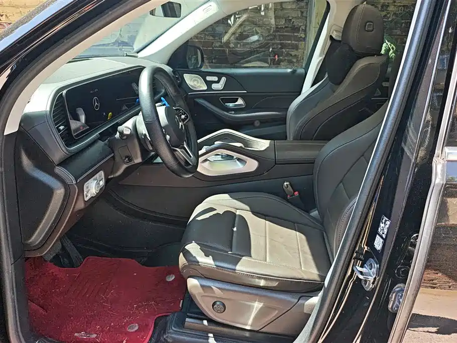 Mercedes-Benz GLE 2023 GLE 450 4MATIC Luxury фото 9