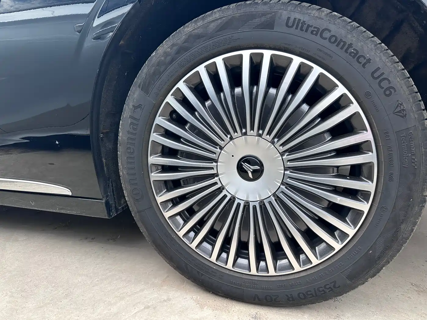 Voyah Auto Voyah Dreamer 2025 PHEV 4WD Kunpeng Premium Edition фото 11