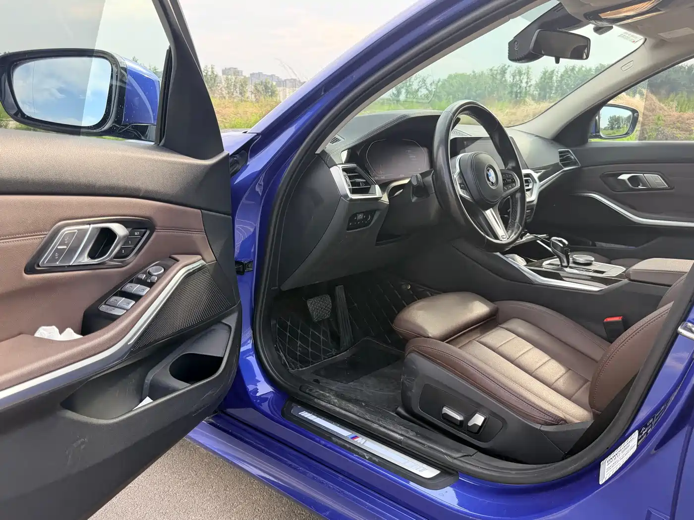 BMW 3 Series 2021 325Li xDrive M Sport Package фото 10