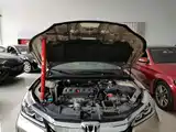 Фото 20 - Honda Accord