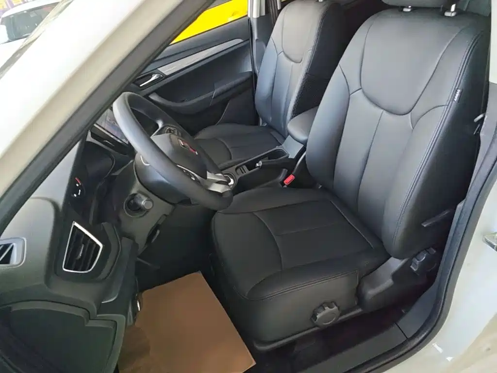 Roewe 360 2018 2018 PLUS 1.5L Automatic Exclusive Edition