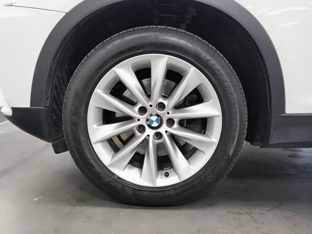 Photo 17 - BMW X3 (Import)