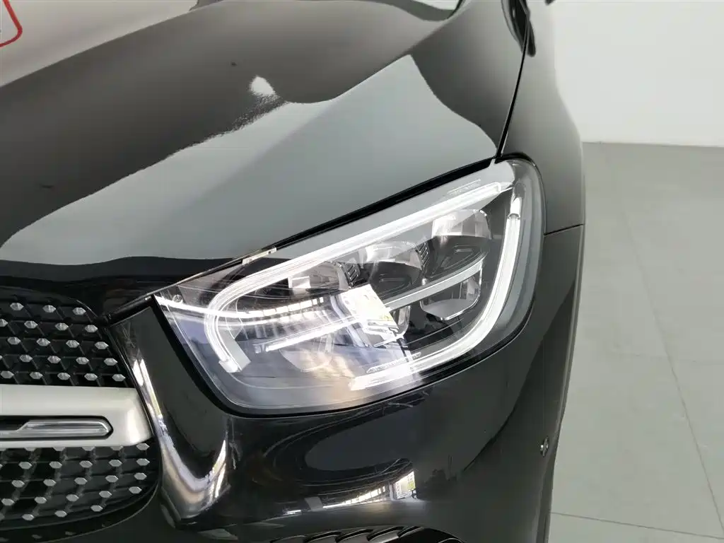 Mercedes-Benz GLC 2022 Model GLC 260 L 4MATIC Luxury Edition фото 7