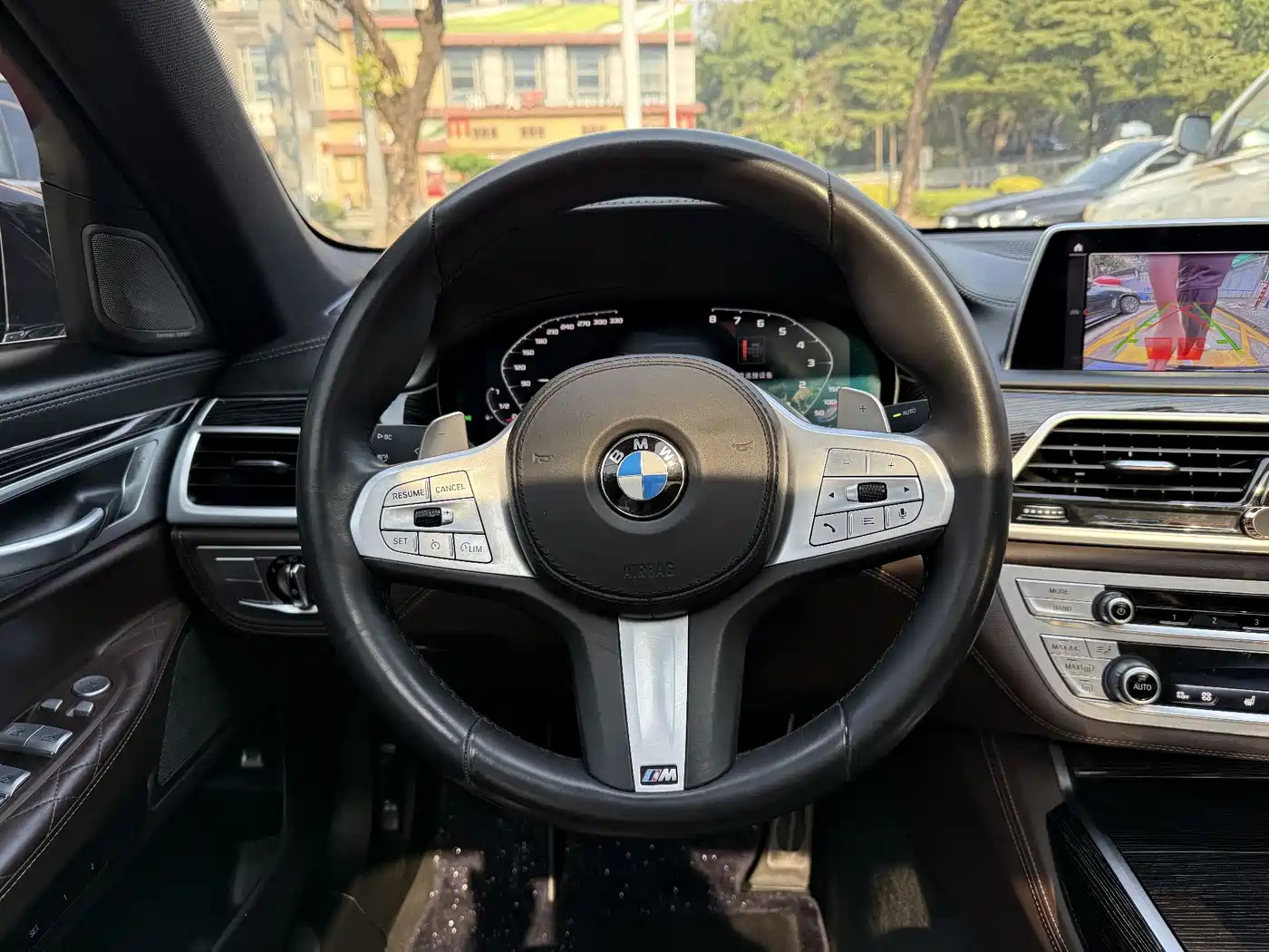 BMW 7 Series 2021 Model 740Li Leading M Sport Package фото 16