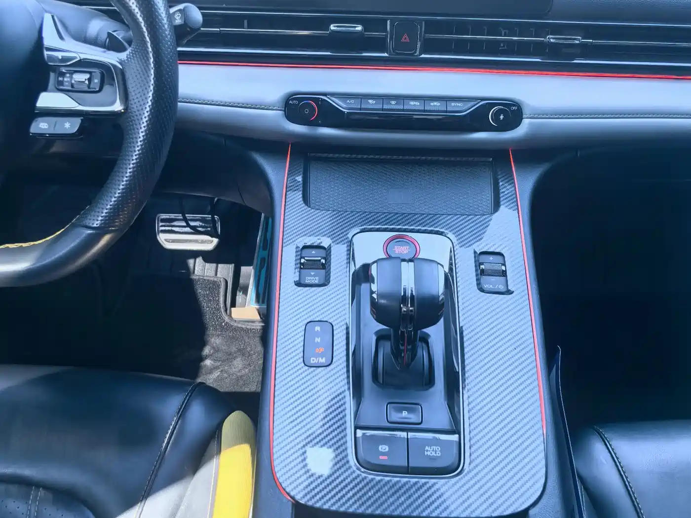 GAC Trumpchi Trumpchi Emkoo 2022 270T DCT J16 R-style Track Edition фото 12