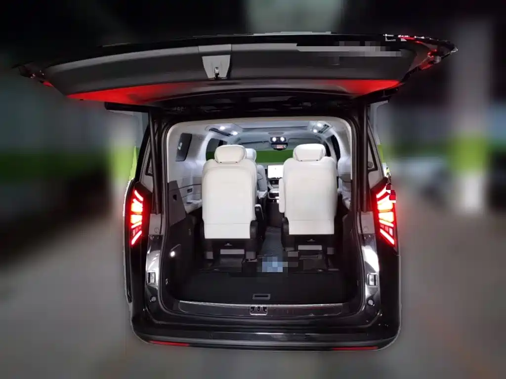 Geely Galaxy Yizhen L380 2025 Model 650km Flagship Edition AWD фото 16