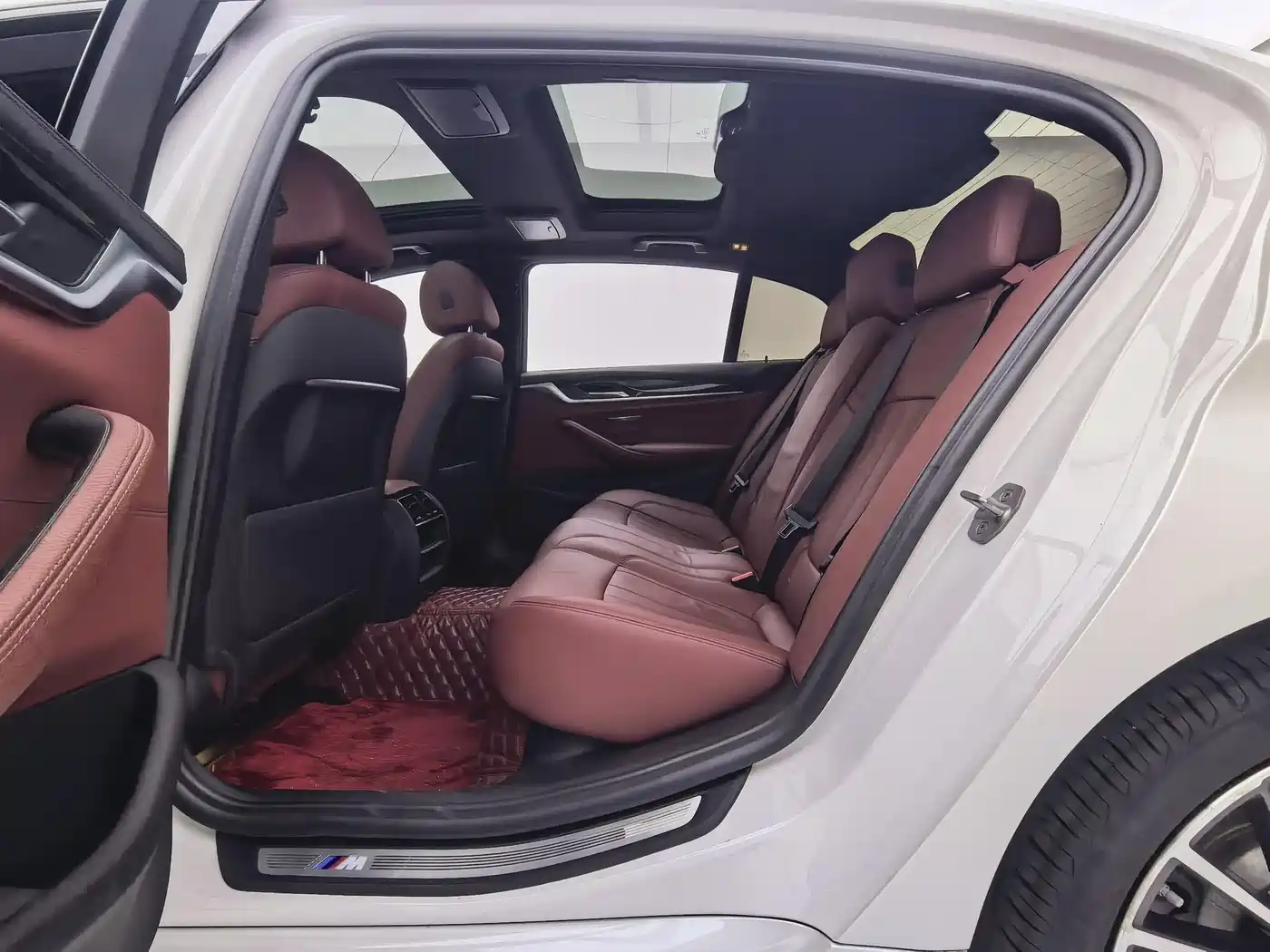 BMW 5 Series 2019 Facelift 530Li Leading M Sport Package фото 14