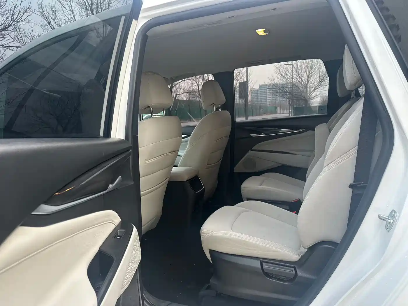 SAIC MAXUS CHASE G50