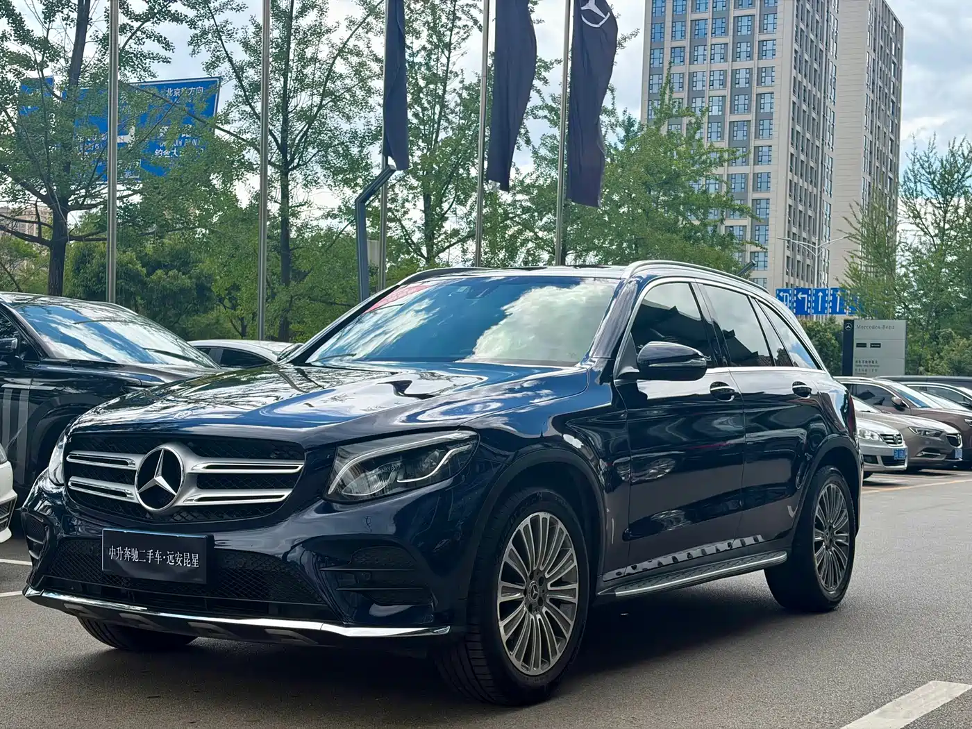 Mercedes-Benz GLC 2017 GLC 260 4MATIC Dynamic фото 3