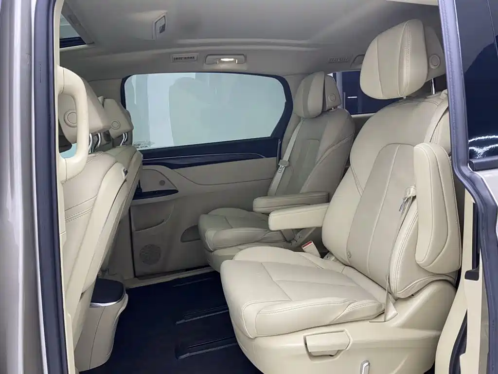 Buick GL8 2023 ES Landmaster Exclusive фото 21
