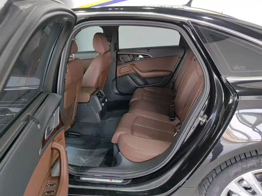 Audi A6L 2018 Model 35 TFSI Collector's Edition фото 11