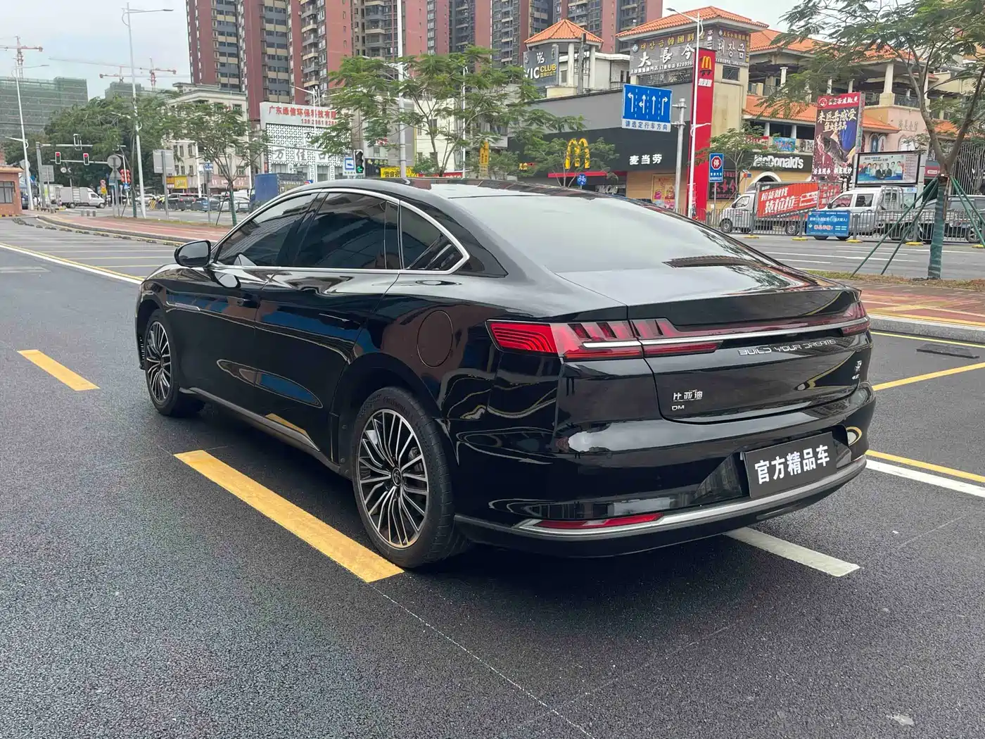 BYD HAN