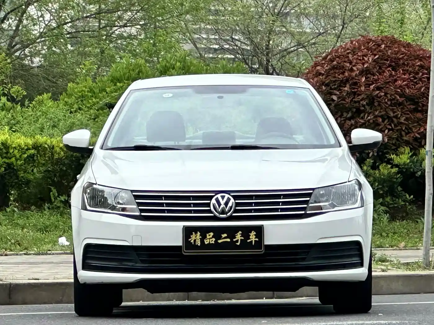 Volkswagen Lavida 2017 1.6L Automatic Trend Edition фото 6