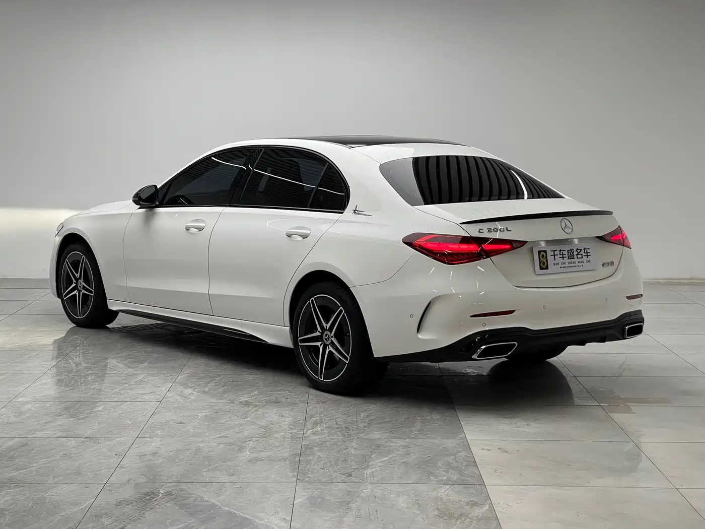Mercedes-Benz C-Class 2024 Facelift III C 260 L Night Sport Edition фото 4