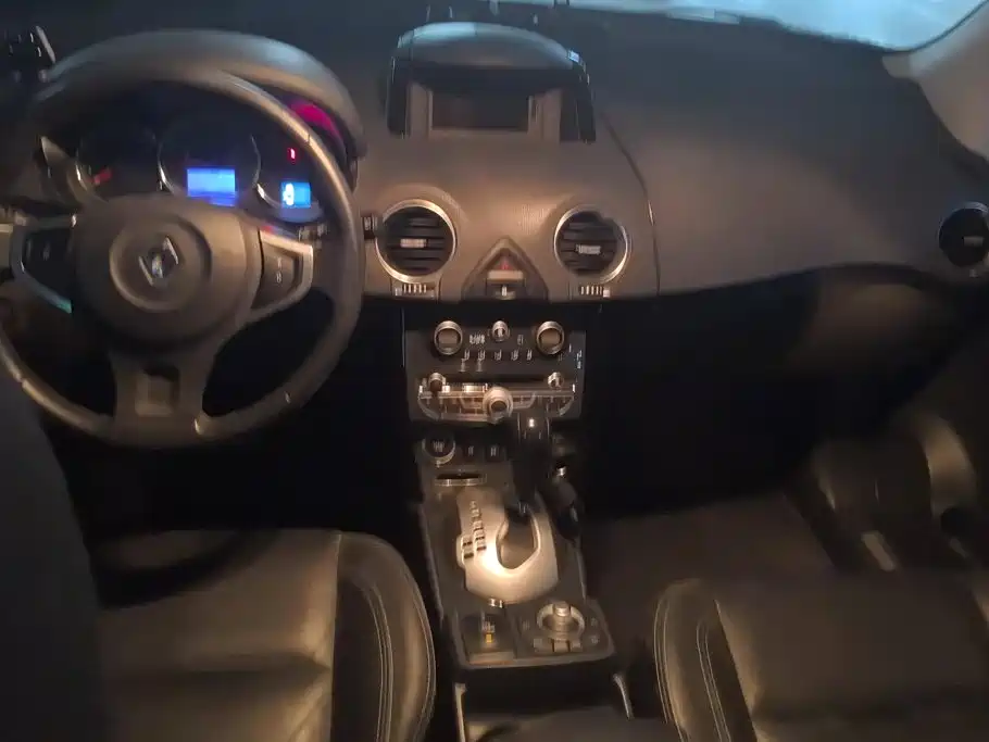 Фото 11 - Renault Koleos (Import)