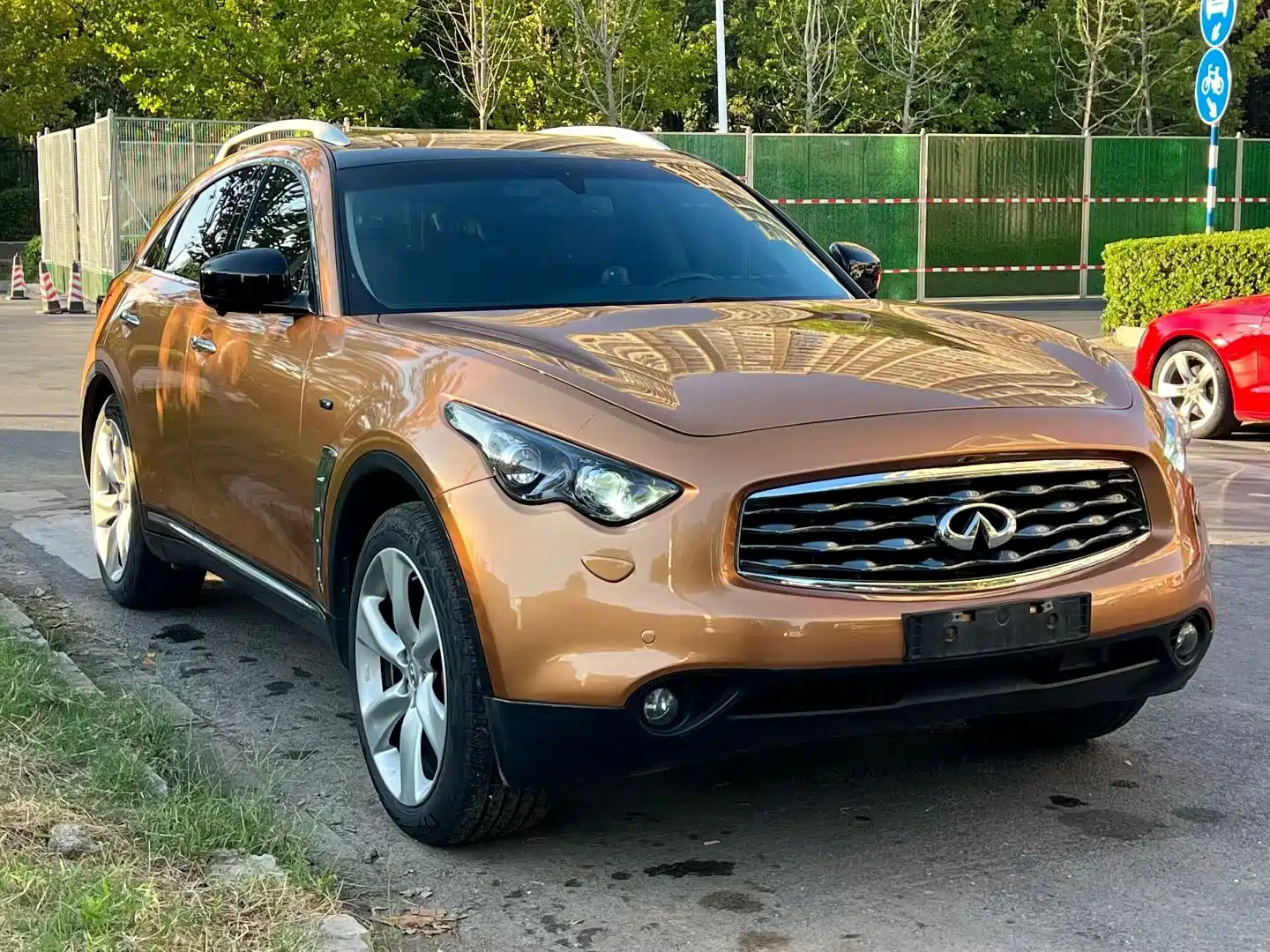 Фото 3 - Infiniti FX
