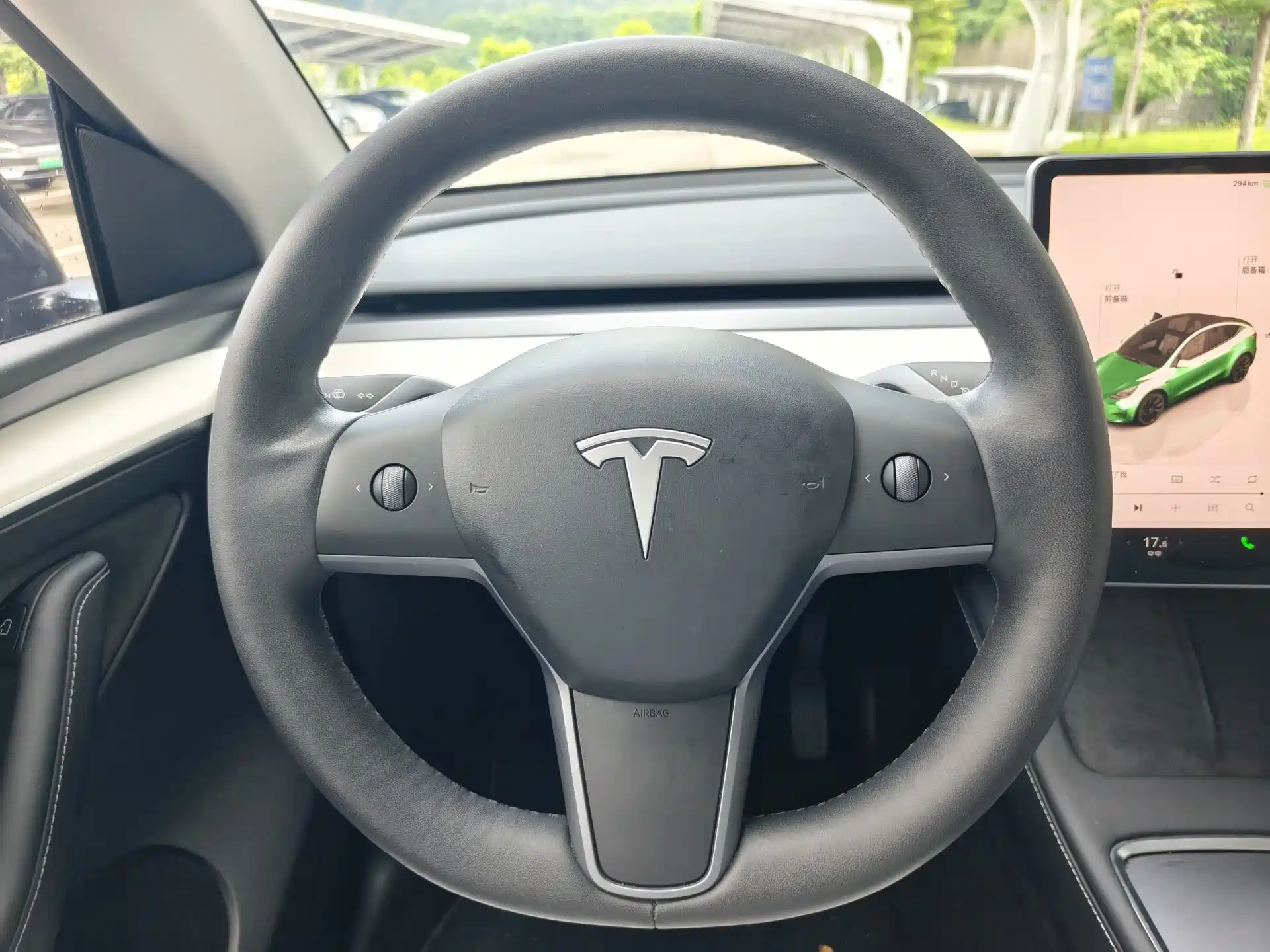 Фото 16 - Tesla Model Y
