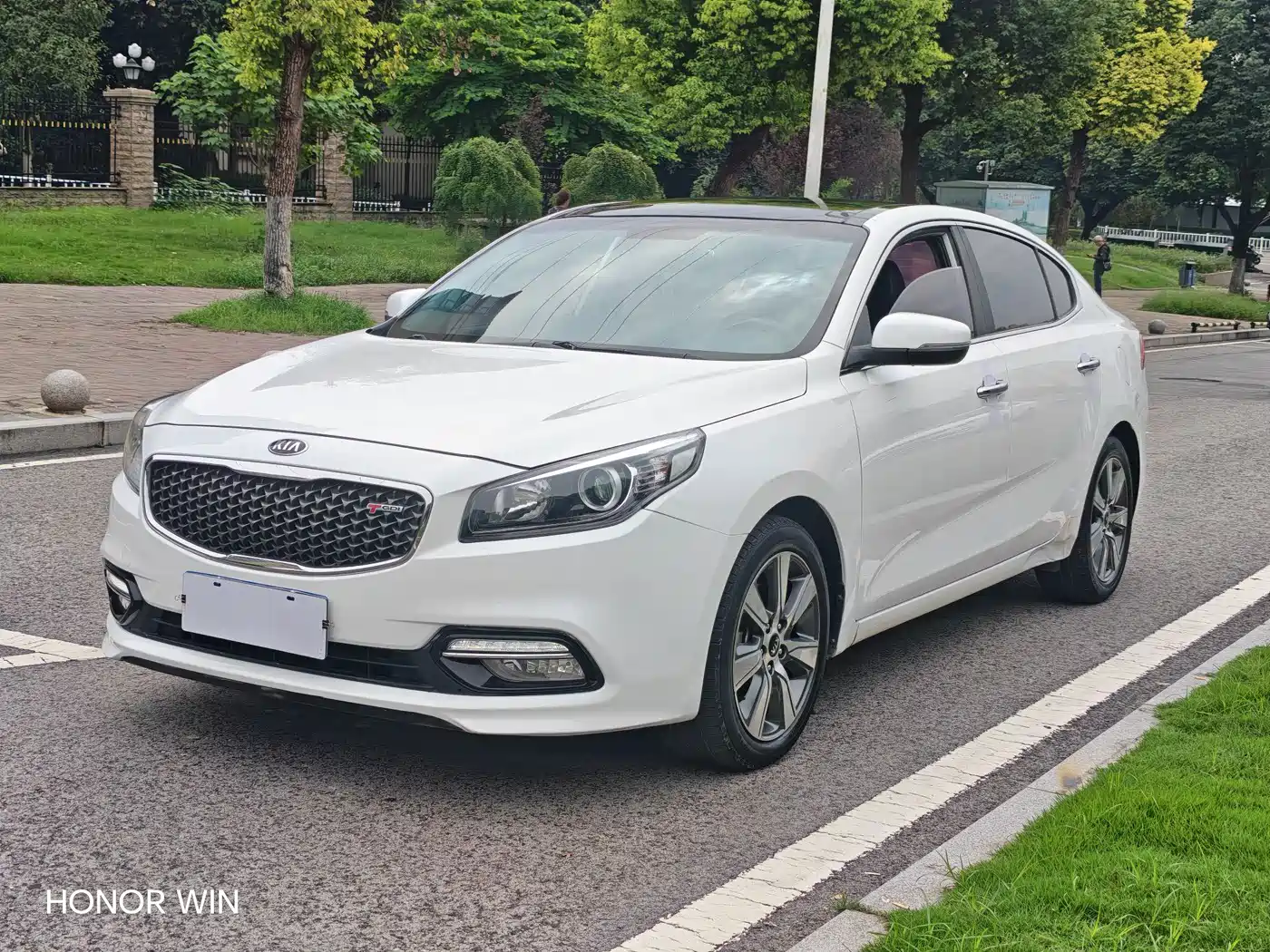 Kia K4 2016 2017 1.6T Automatic T-DLX Turbo