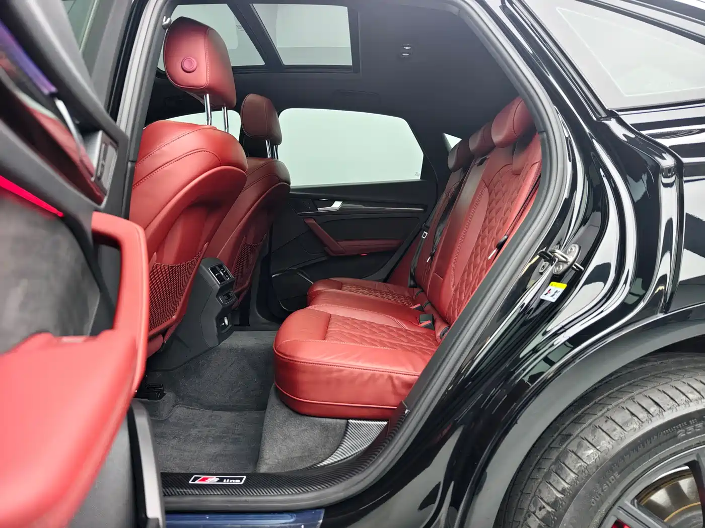 Audi Q5L Sportback 2022 40 TFSI Luxury фото 15
