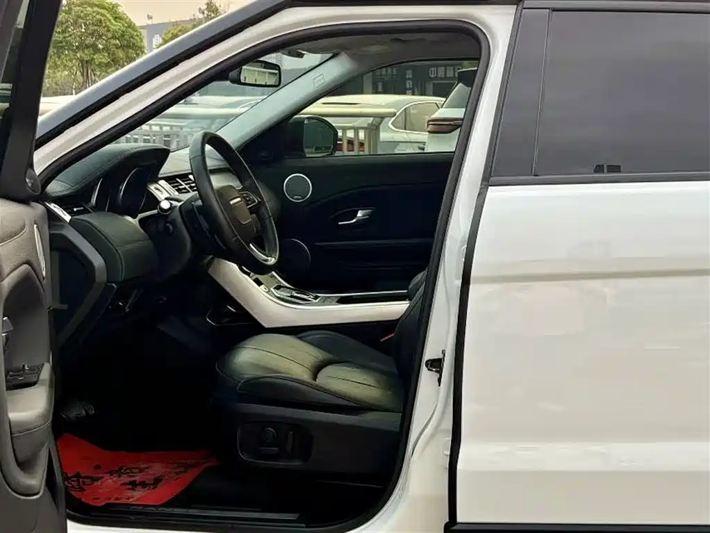 Land Rover Range Rover Evoque 2018 240PS SE Smart Edition фото 5