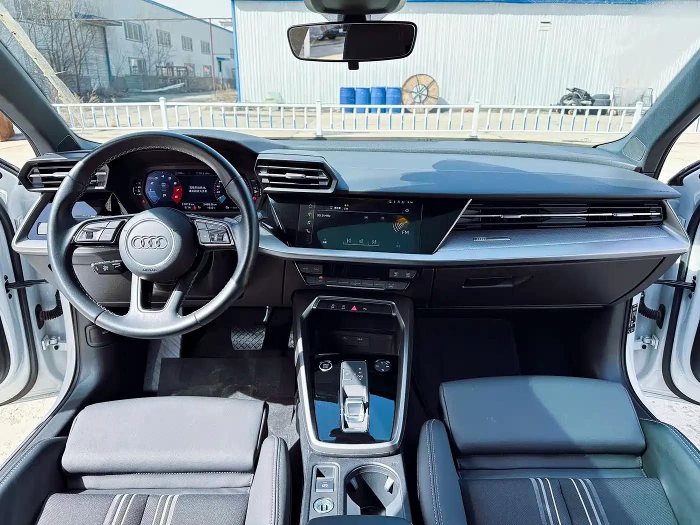 Audi A3 2023 A3L Limousine 35 TFSI Fashion Sport фото 8