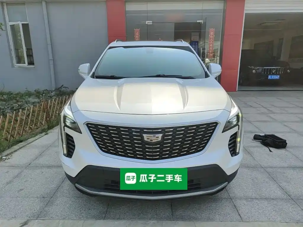 Cadillac XT4 2018 28T FWD Leading Edition фото 3