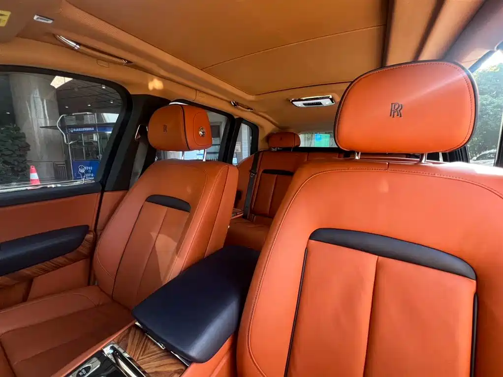 Rolls-Royce Cullinan 2020 2018 5-Seater Version
