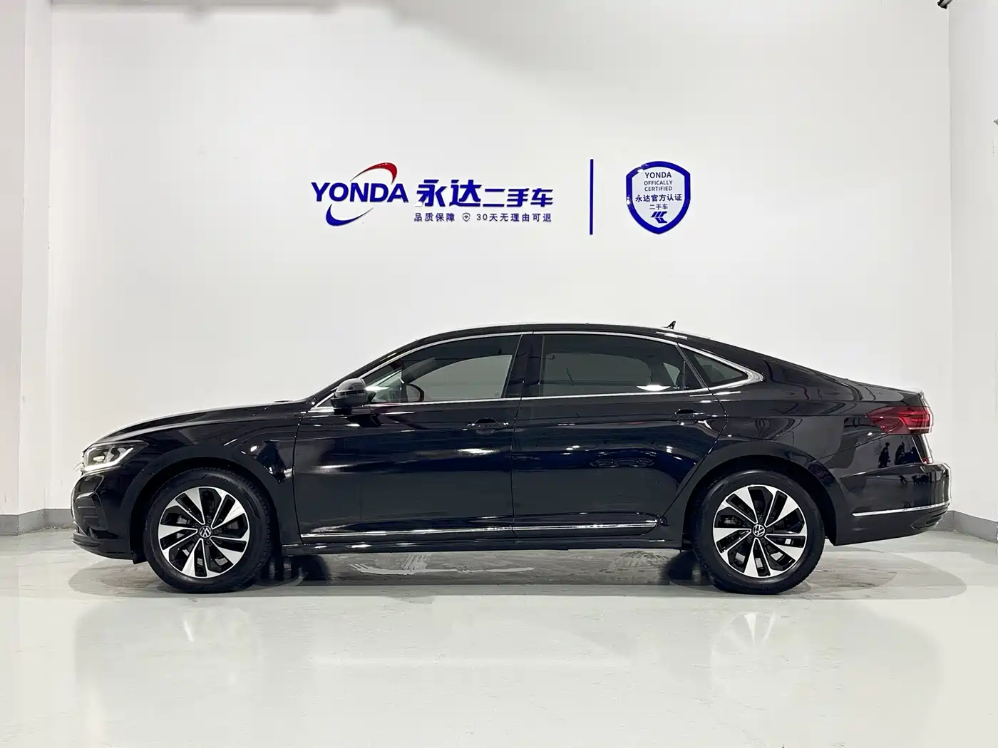 Volkswagen Passat 2024 280TSI Business Edition фото 2